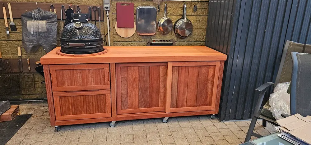 Buitenkeuken in padouk